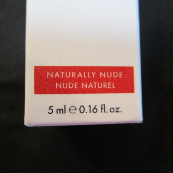 Monat Rejuveniqe Lip Gloss Oil NWT - Picture 2 of 8